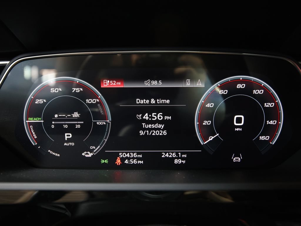 Used 2021 Audi e-tron Premium Plus w/ Premium Plus Package AWD/4WD image 18