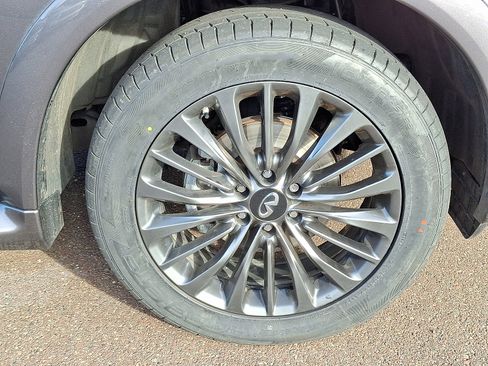 Certified 2024 INFINITI QX80 Sensory w/ Cargo Package image 8