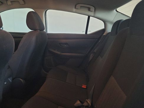 Used 2024 Nissan Sentra SV FWD image 18