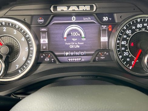 Used 2022 RAM 1500 Laramie w/ Sport Appearance Package AWD/4WD image 12