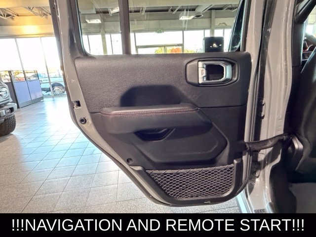 Used 2022 Jeep Wrangler Unlimited Rubicon w/ Steel Bumper Group AWD/4WD image 15
