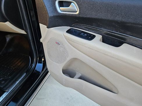 Used 2018 Dodge Durango Citadel w/ Premium Entertainment Group image 16