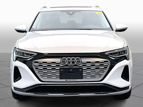 Certified 2024 Audi Q8 e-tron Premium Plus w/ Premium Plus Package image 3