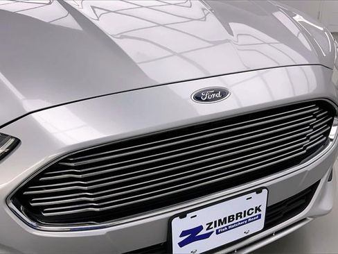 Used 2015 Ford Fusion SE w/ Equipment Group 201A image 28