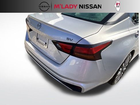 Used 2024 Nissan Altima 2.5 SV image 6