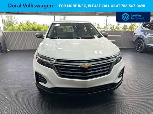 Used 2022 Chevrolet Equinox LS image 3