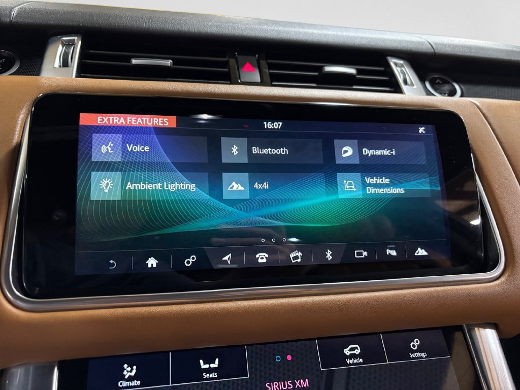 Used 2019 Land Rover Range Rover Sport Supercharged AWD/4WD image 25