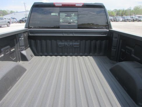 New 2026 GMC Sierra 1500 SLT w/ SLT Premium Plus Package AWD/4WD image 7