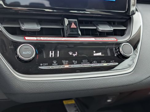 New 2026 Toyota Corolla LE image 18