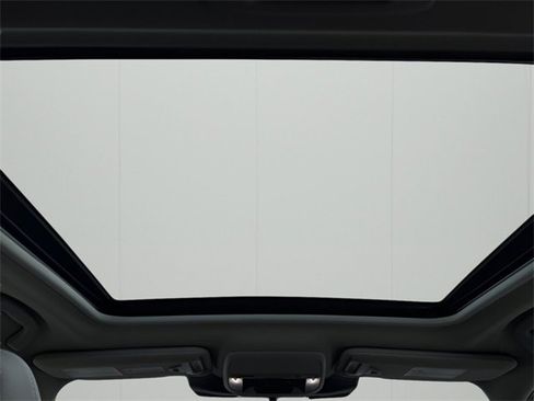 Used 2023 Subaru Forester Premium image 16