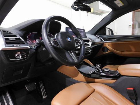 Used 2023 BMW X4 xDrive30i image 27