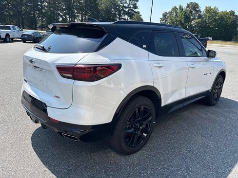 Used 2023 Chevrolet Blazer RS w/ Driver Confidence II Package FWD image 10