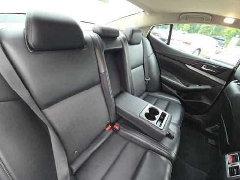 Used 2017 Nissan Maxima 3.5 SV FWD image 13