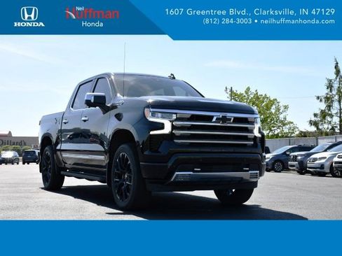 Used 2024 Chevrolet Silverado 1500 High Country w/ High Country Premium Package image 1
