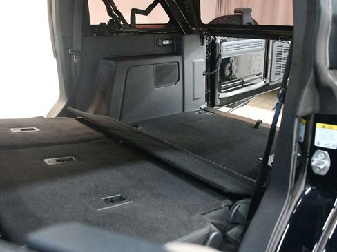 Used 2023 Ford Bronco Wildtrak AWD/4WD image 78