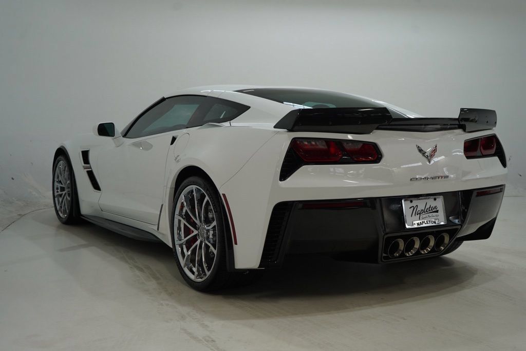 Used 2018 Chevrolet Corvette Grand Sport RWD image 5