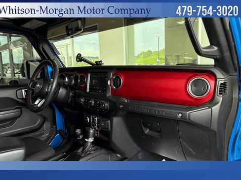 Used 2023 Jeep Wrangler Unlimited Rubicon w/ LED Lighting Group image 39