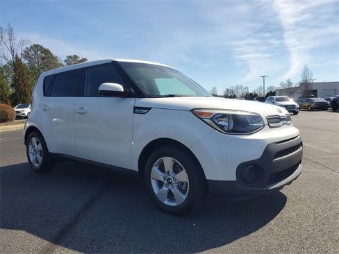 Used 2018 Kia Soul image 3