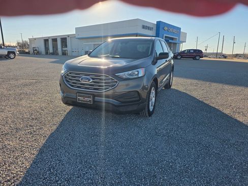 Used 2019 Ford Edge SE image 8