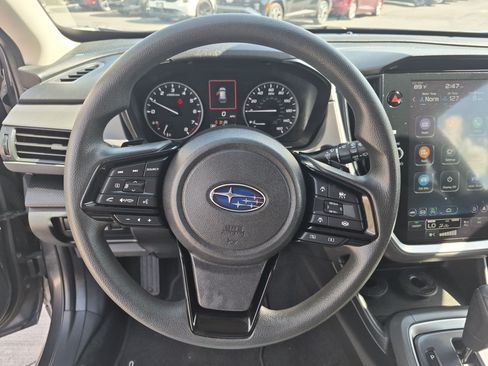 Used 2025 Subaru Crosstrek 2.5i Premium AWD/4WD image 18