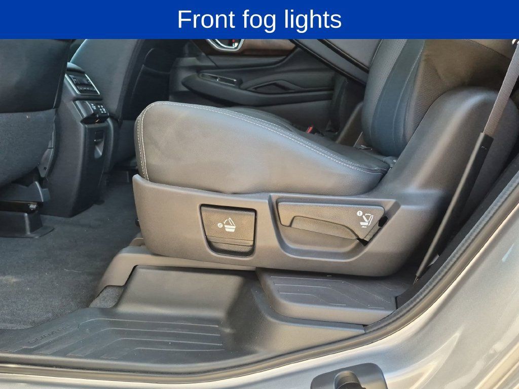 Used 2025 Subaru Ascent Touring AWD/4WD image 19