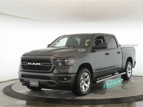 Used 2024 RAM 1500 Tradesman w/ Sport Appearance Package image 10