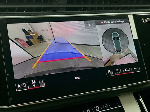 New 2026 Audi Q8 Prestige image 16