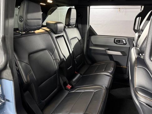 Used 2023 Ford Bronco Badlands AWD/4WD image 24
