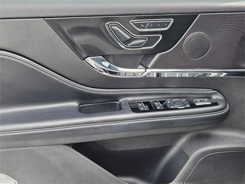 Certified 2023 Lincoln Corsair FWD w/ Equipment Group 101A image 23