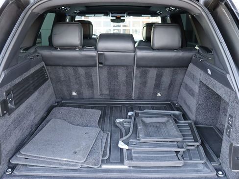 Used 2020 Land Rover Range Rover HSE image 52