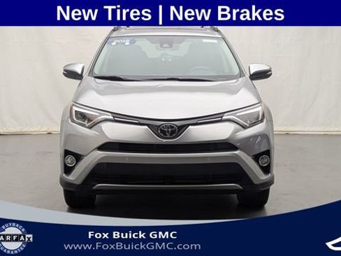 Used 2016 Toyota RAV4 Limited AWD/4WD image 3
