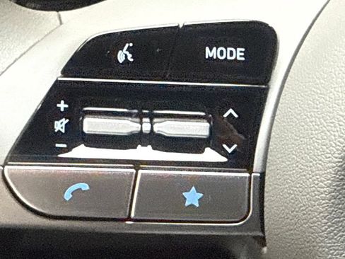 New 2026 Hyundai Elantra SE FWD image 20