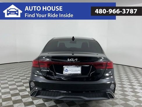 Used 2024 Kia Forte LXS FWD image 6