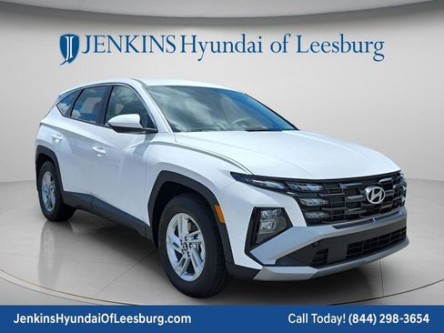 New 2026 Hyundai Tucson SE FWD image 1
