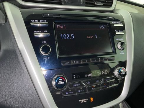 Used 2016 Nissan Murano S FWD image 22