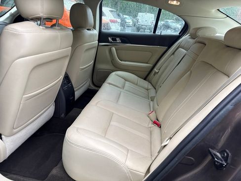 Used 2015 Lincoln MKS AWD image 13