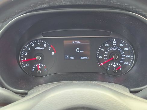 Used 2021 Kia Soul GT-Line FWD image 31