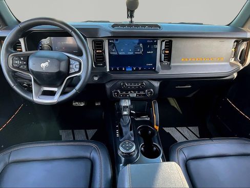Used 2024 Ford Bronco Badlands AWD/4WD image 7