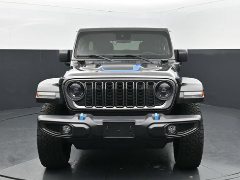 Used 2024 Jeep Wrangler Unlimited Rubicon 4xe AWD/4WD image 8