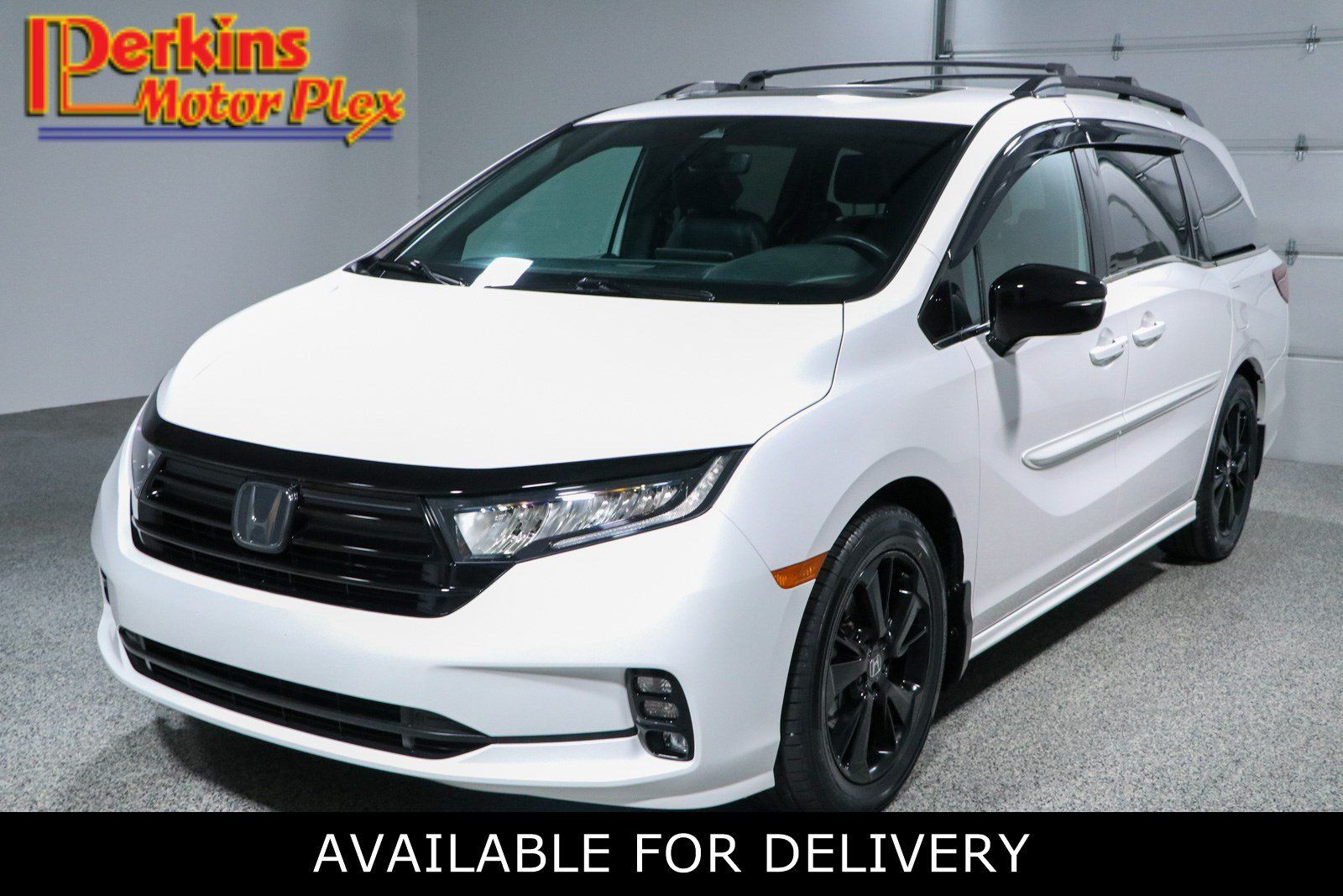Used 2024 Honda Odyssey Sport image 1