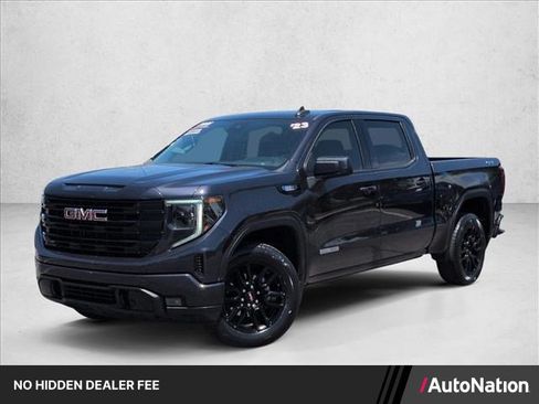 Used 2023 GMC Sierra 1500 Elevation AWD/4WD image 1