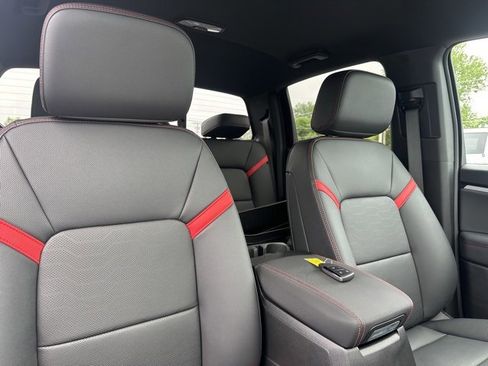 New 2025 Chevrolet Colorado Z71 w/ Technology Package image 8