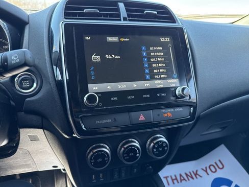 Used 2025 Mitsubishi Outlander Sport AWD image 23