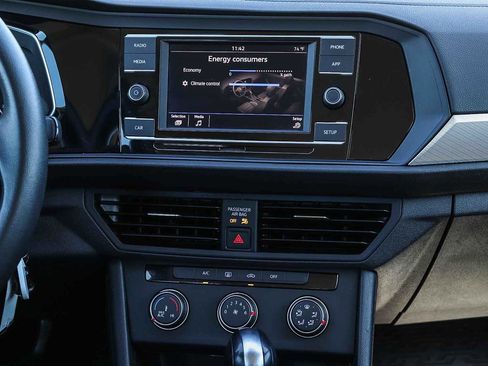 Used 2019 Volkswagen Jetta S w/ Driver Assistance Package image 13