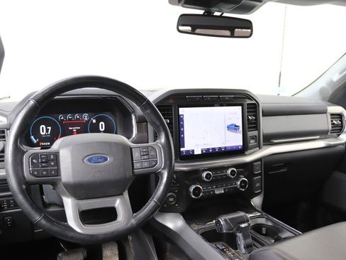 Used 2022 Ford F150 Lariat w/ Equipment Group 502A High AWD/4WD image 3