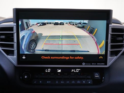 Used 2024 Toyota Tundra Limited image 16