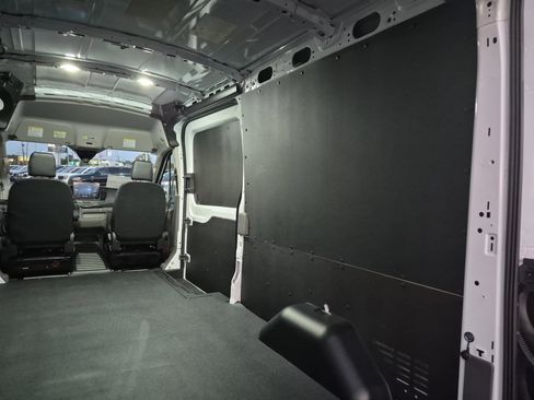 New 2026 Ford Transit 250 148 Medium Roof w/ Load Area Protection Package image 12