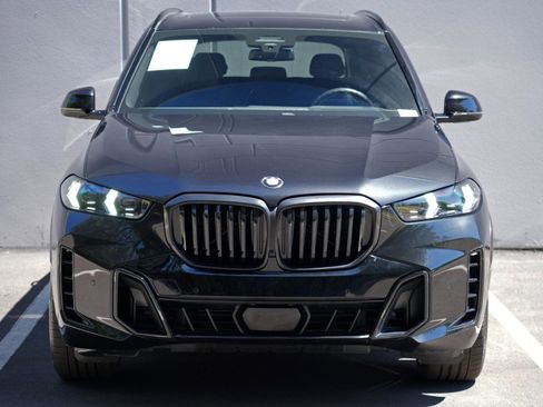 Used 2024 BMW X5 sDrive40i w/ M Sport Package RWD image 47