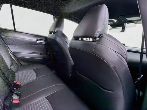 Used 2025 Toyota Corolla Cross AWD Hybrid image 28