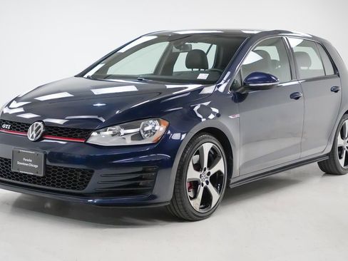 Used 2016 Volkswagen GTI SE image 1